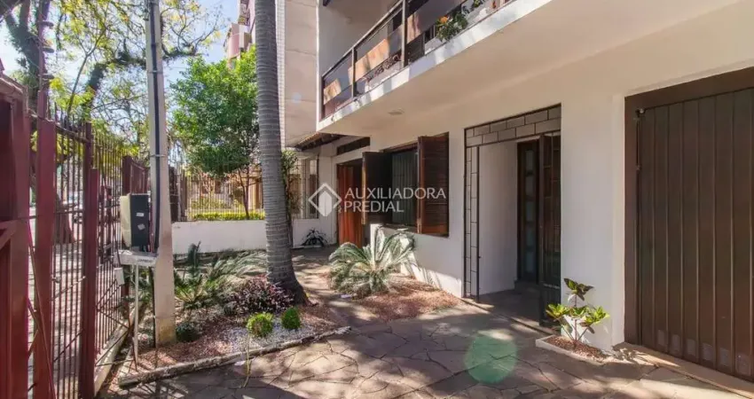 Casa com 3 quartos à venda na Rua General Caldwell, 875, Menino Deus, Porto Alegre