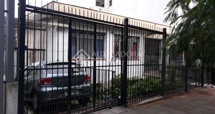 Terreno em condomínio fechado à venda na Rua Guararapes, 185, Petrópolis, Porto Alegre