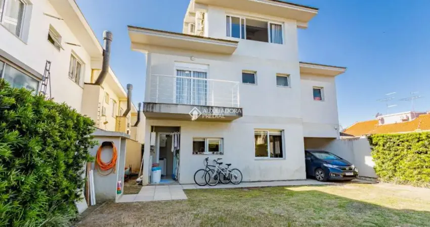 Casa com 4 quartos à venda na Rua Tenente Antônio João, 785, Nossa Senhora das Graças, Canoas