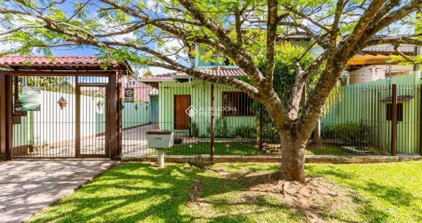Casa com 3 quartos à venda na Rua João Leivas de Carvalho, 451, São José, Canoas