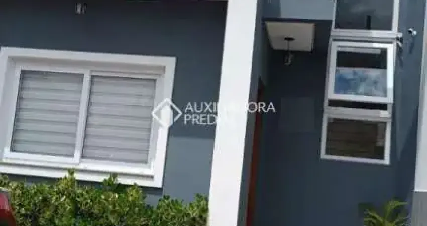 Casa com 3 quartos à venda na Rua das Camélias, 435, Igara, Canoas