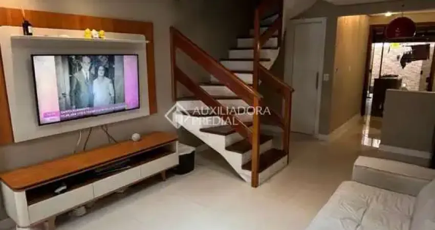 Casa em condomínio fechado com 2 quartos à venda na Rua Pistoia, 830, Rio Branco, Canoas