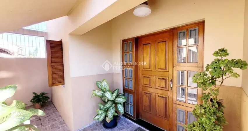 Casa com 6 quartos à venda na Saudade, 75, Primor, Sapucaia do Sul