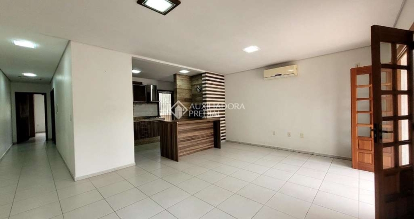 Casa com 2 quartos à venda na Vilson Xavier, 402, Berto Círio, Nova Santa Rita