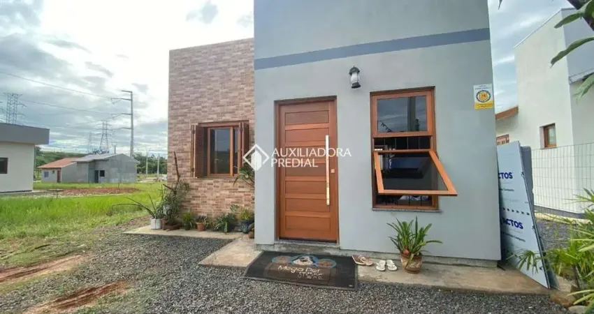 Casa com 2 quartos à venda na Avenida Presidente Vargas, 321, Centro, Nova Santa Rita