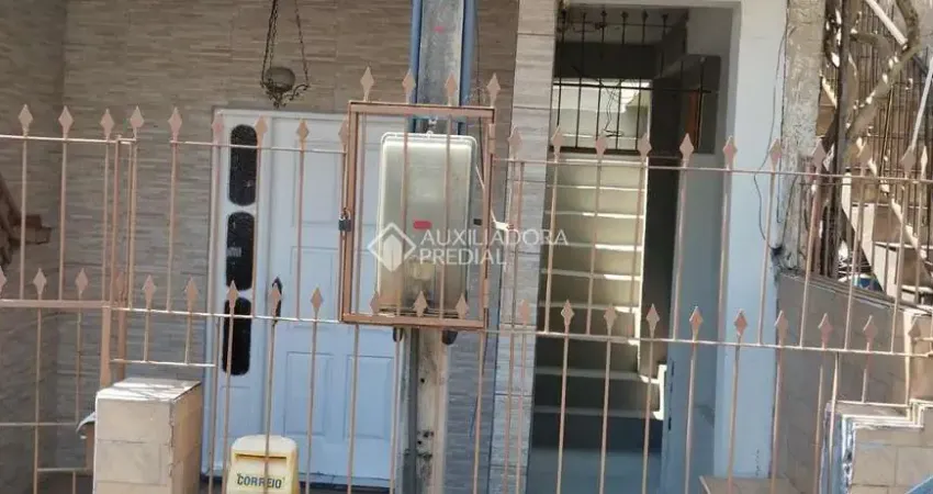 Casa com 3 quartos à venda na Aristides Joaquim do Nascimento, 20, Vila Nova, Porto Alegre