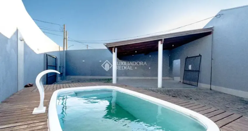 Casa com 3 quartos à venda na Rua Liverpool, 124, São José, Canoas