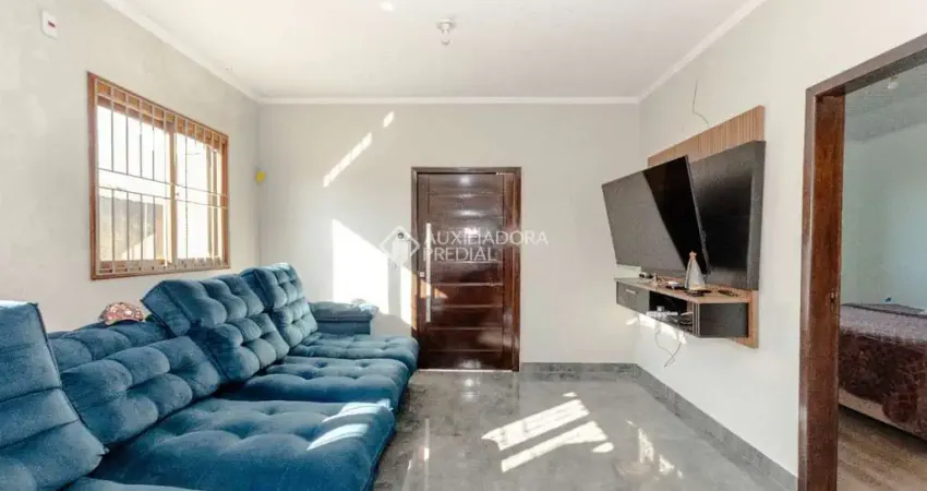 Casa com 2 quartos à venda na Rua Cangucu, 422, Mathias Velho, Canoas