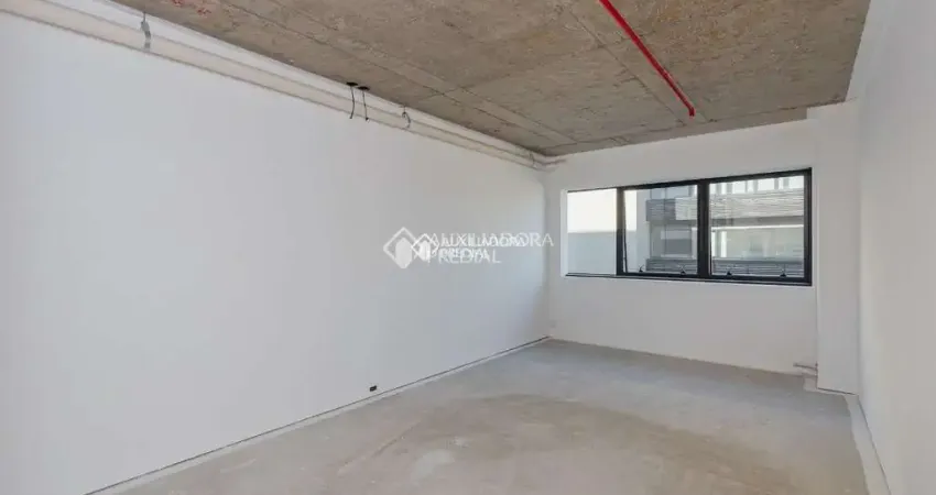 Sala comercial à venda na Avenida Getúlio Vargas, 4713, Marechal Rondon, Canoas