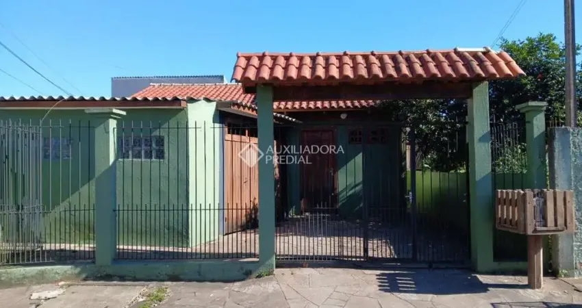 Casa com 3 quartos à venda na Rua Santa Fé, 380, Olaria, Canoas