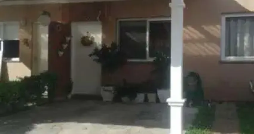 Casa em condomínio fechado com 2 quartos à venda na Rua Treze de Maio, 630, Rio Branco, Canoas