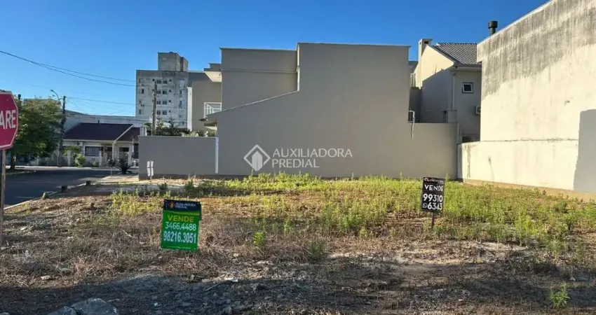 Terreno à venda na Fiat Lux, 81, Igara, Canoas