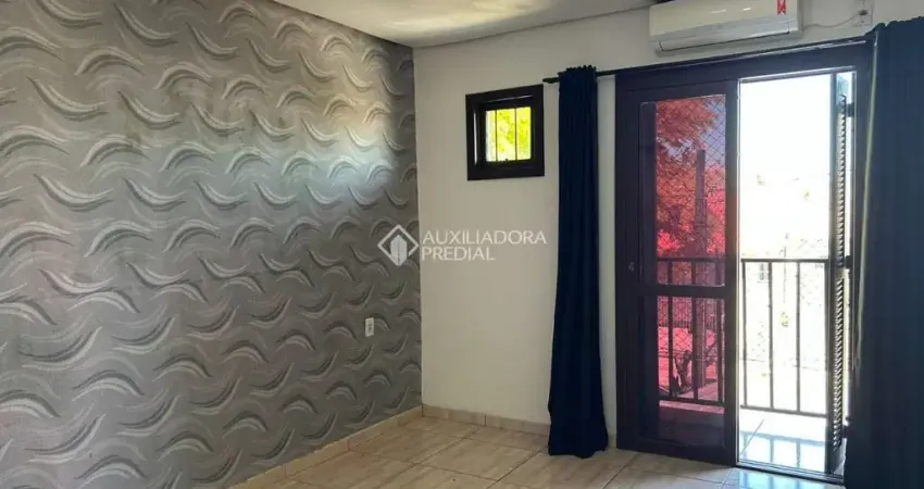 Casa com 3 quartos à venda na Rua Waldemar Silva de Souza, 85, São José, Canoas