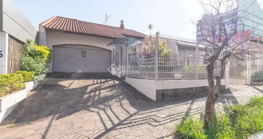 Casa comercial à venda na Rua Anita Garibaldi, 315, Centro, Canoas