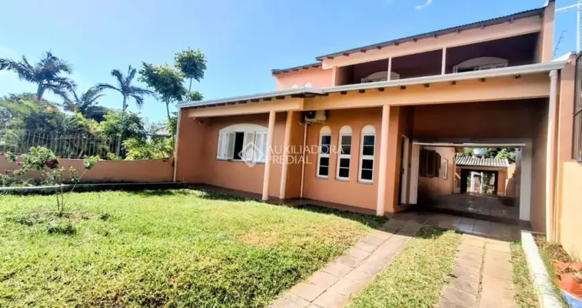 Casa com 4 quartos à venda na Rua Soledade, 678, Centro, Esteio