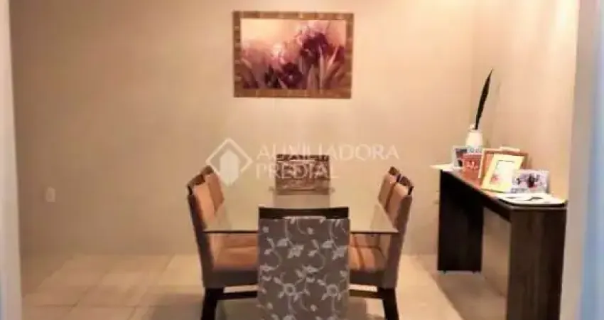 Casa em condomínio fechado com 2 quartos à venda na Rua País de Gales, 562, Marechal Rondon, Canoas