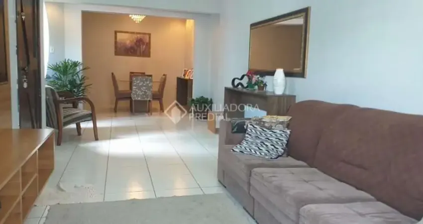 Casa em condomínio fechado com 2 quartos à venda na Rua País de Gales, 562, Marechal Rondon, Canoas