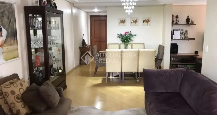 Apartamento com 3 quartos à venda na Rua Caxias, 969, Centro, Esteio