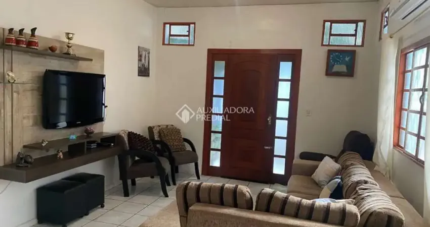 Casa em condomínio fechado com 3 quartos à venda na Rua Lyra, 183, Estância Velha, Canoas