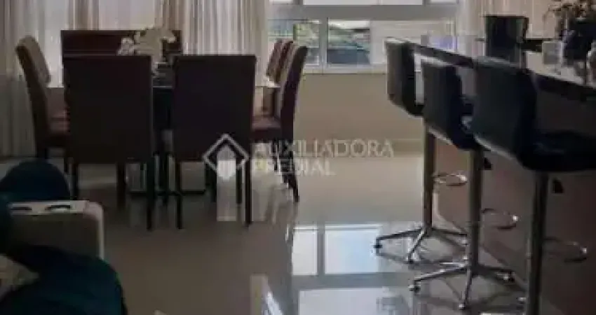 Apartamento com 3 quartos à venda na Rua Santa Terezinha, 682, Nossa Senhora das Graças, Canoas