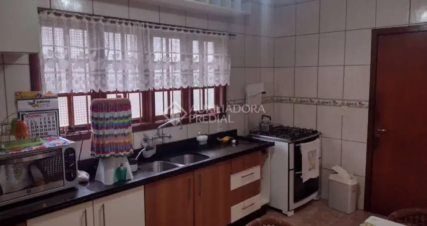 Casa em condomínio fechado com 3 quartos à venda na Avenida Doutor Sezefredo Azambuja Vieira, 2553, Estância Velha, Canoas