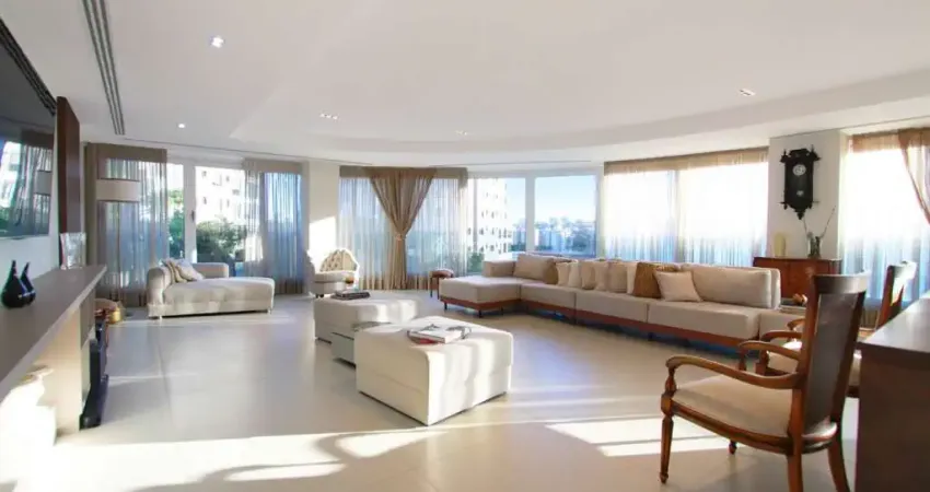 Apartamento com 3 quartos à venda na Avenida Engenheiro Ary de Abreu Lima, 555, Jardim Europa, Porto Alegre