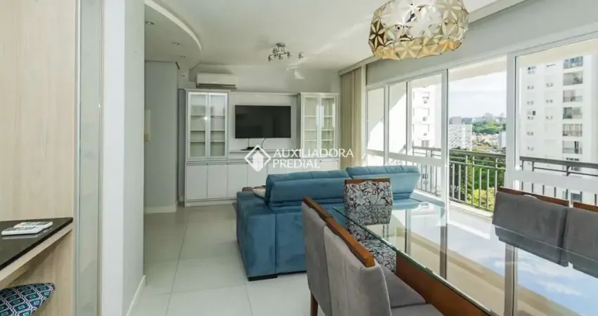 Apartamento com 3 quartos à venda na Rua Jari, 359, Passo da Areia, Porto Alegre