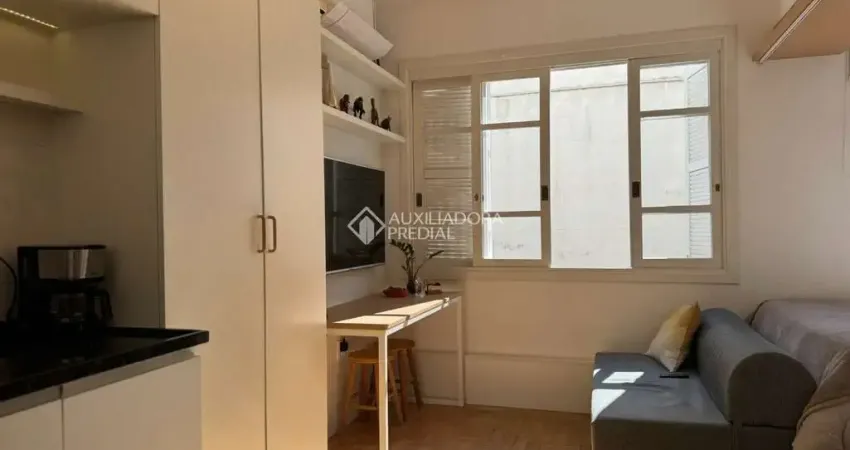Apartamento com 1 quarto à venda na Rua Santo Antônio, 782, Floresta, Porto Alegre