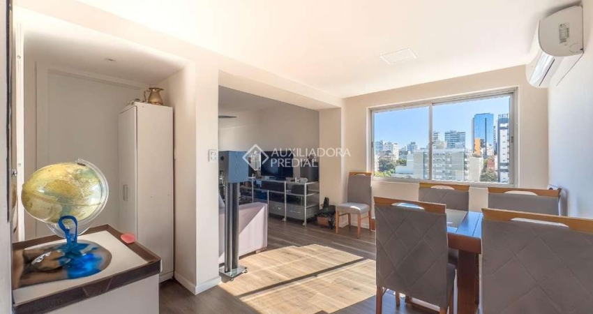 Apartamento com 2 quartos à venda na Rua Ramiro Barcelos, 1515, Independência, Porto Alegre