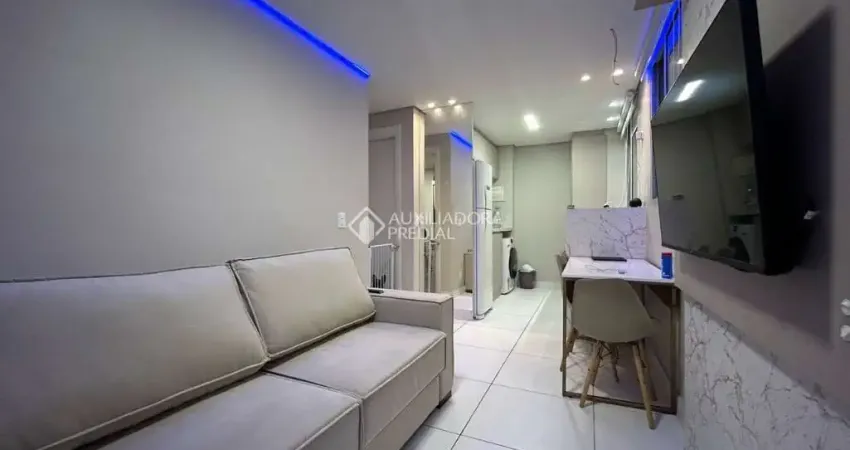 Apartamento com 2 quartos à venda na Rua Reverendo Olavo Nunes, 3058, Parque Santa Fé, Porto Alegre