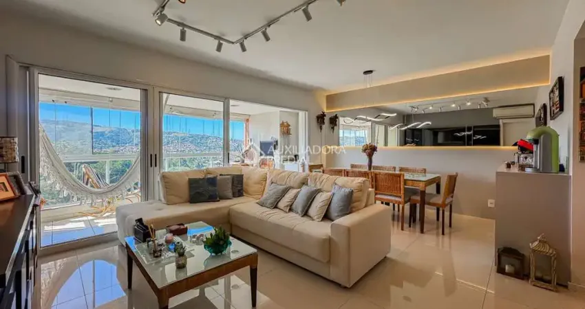 Apartamento com 3 quartos à venda na Rua Nicola Mathias Falci, 151, Jardim do Salso, Porto Alegre