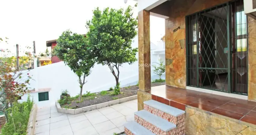 Casa com 4 quartos à venda na Rua Paul Harris, 1073, Jardim Itu Sabará, Porto Alegre