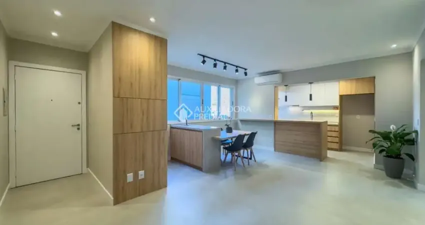 Apartamento com 2 quartos à venda na Rua Valparaíso, 1083, Jardim Botânico, Porto Alegre