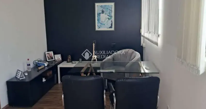 Sala comercial à venda na Avenida Taquara, 198, Petrópolis, Porto Alegre