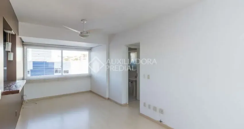 Apartamento com 2 quartos à venda na Avenida General Barreto Viana, 1065, Chácara das Pedras, Porto Alegre