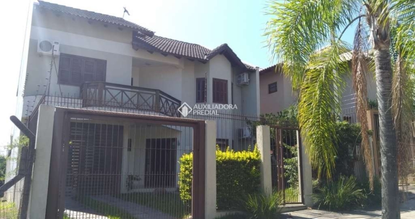 Casa com 3 quartos à venda na Rua Paulo Madureira Coelho, 85, Morro Santana, Porto Alegre