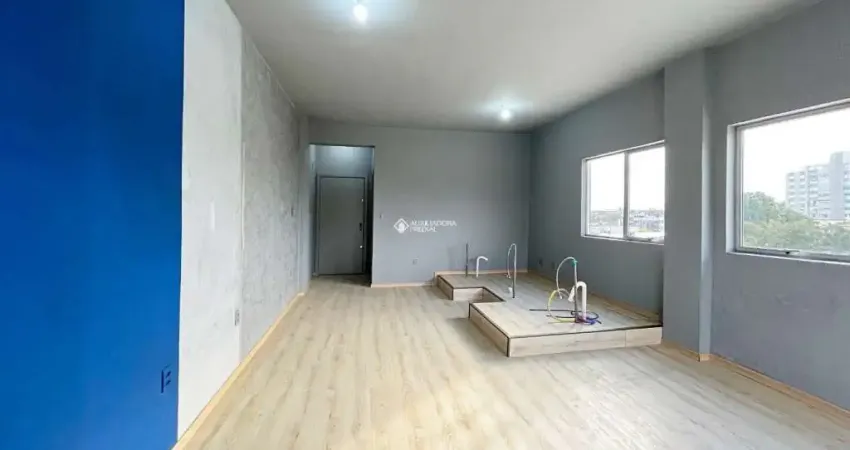 Sala comercial para alugar na Avenida Assis Brasil, 418, Santa Maria Goretti, Porto Alegre