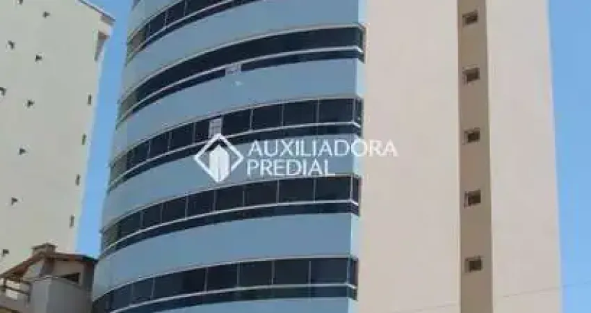 Apartamento com 4 quartos à venda na Avenida Beira Mar, 1304, Centro, Tramandaí
