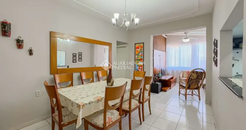 Apartamento com 3 quartos à venda na Avenida Benjamin Constant, 1808, São João, Porto Alegre