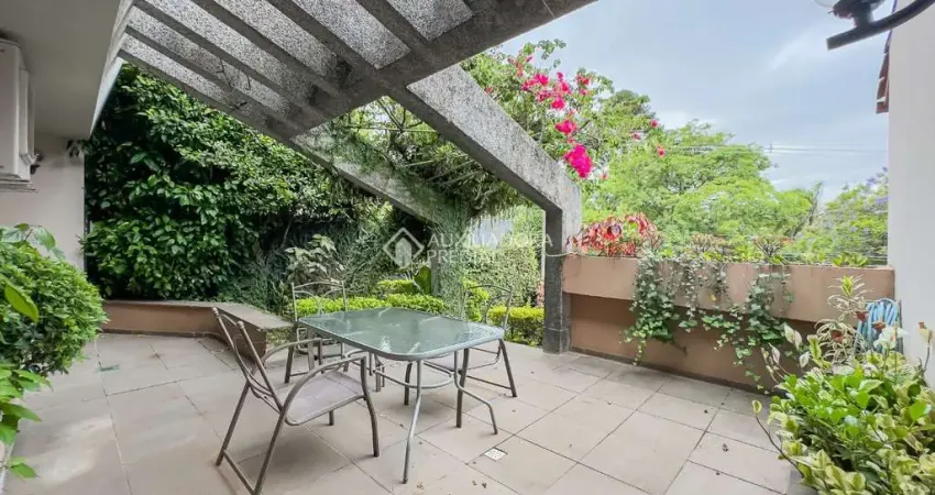 Casa com 3 quartos à venda na Rua João Paetzel, 1730, Chácara das Pedras, Porto Alegre