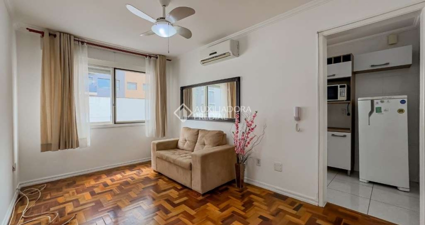 Apartamento com 2 quartos à venda na Avenida do Forte, 1092, Vila Ipiranga, Porto Alegre