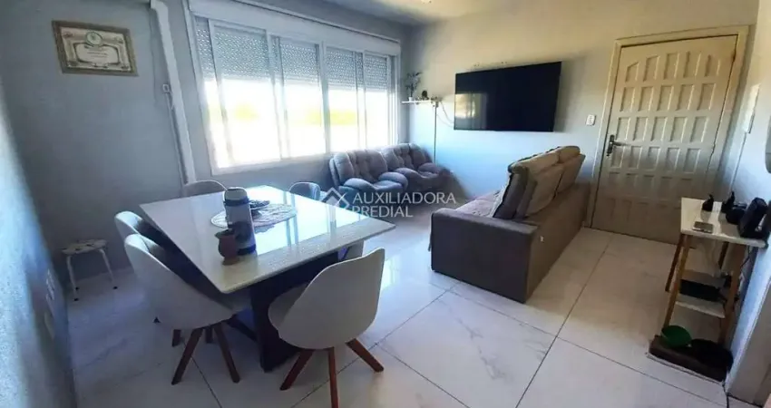 Apartamento com 3 quartos à venda na Travessa Afonso Marques, 50, Navegantes, Porto Alegre