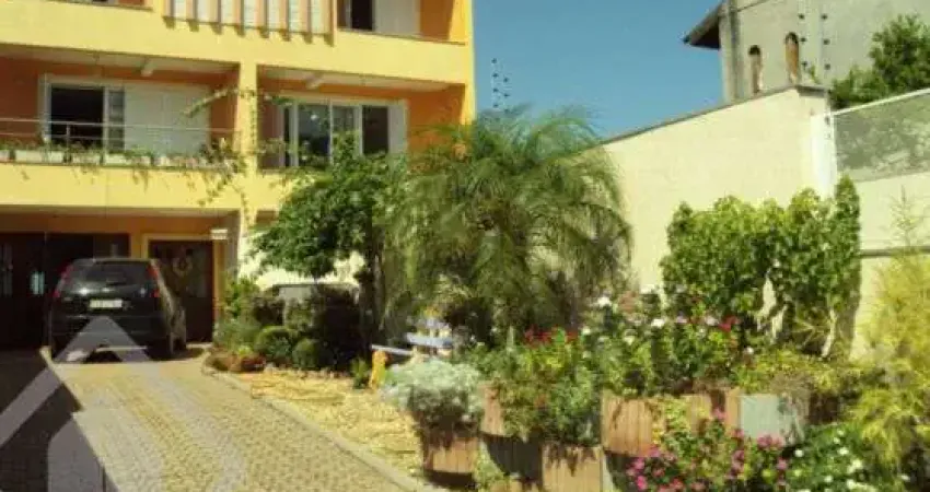 Casa em condomínio fechado com 4 quartos à venda na Rua Arnaldo Ballve, 512, Jardim Itu Sabará, Porto Alegre