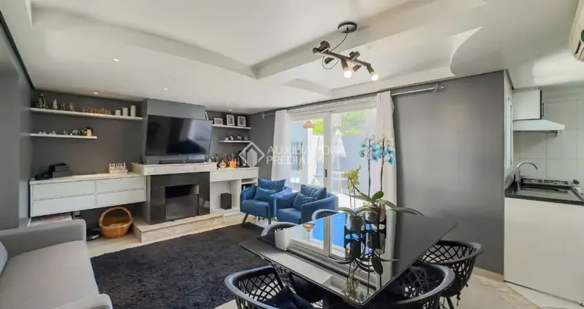 Casa em condomínio fechado com 3 quartos à venda na Rua Conde da Figueira, 458, Vila Jardim, Porto Alegre