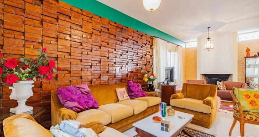 Casa com 4 quartos à venda na Rua Dário Pederneiras, 291, Petrópolis, Porto Alegre