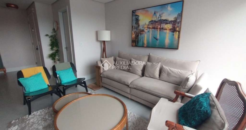Apartamento com 3 quartos à venda na Rua Artur Fabião Carneiro, 249, Passo da Areia, Porto Alegre