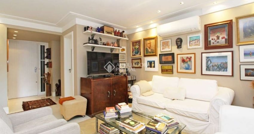 Apartamento com 3 quartos à venda na Rua Marquês do Pombal, 93, Moinhos de Vento, Porto Alegre