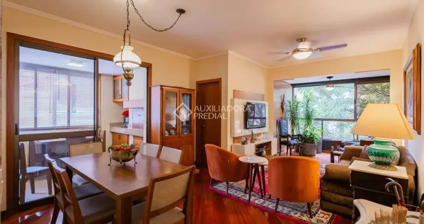 Apartamento com 3 quartos à venda na Rua Marcelo Gama, 288, São João, Porto Alegre