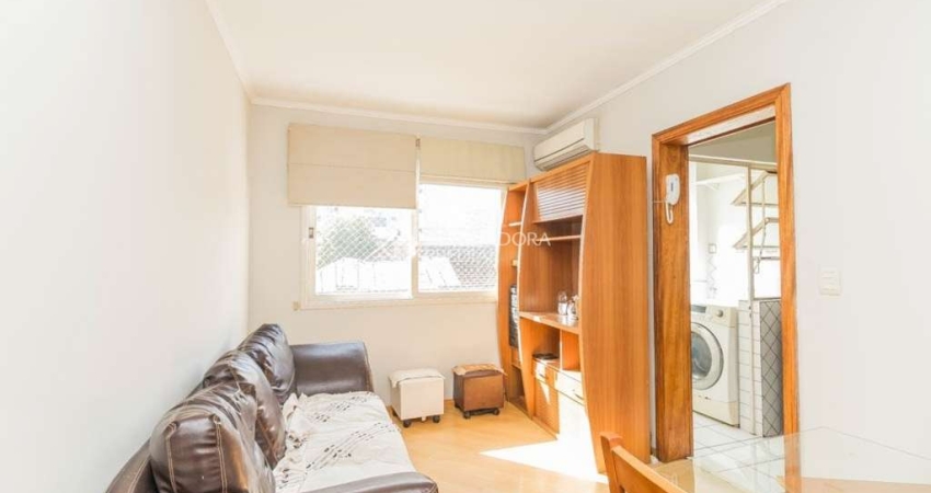 Apartamento com 2 quartos à venda na Rua Guilherme Alves, 453, Partenon, Porto Alegre