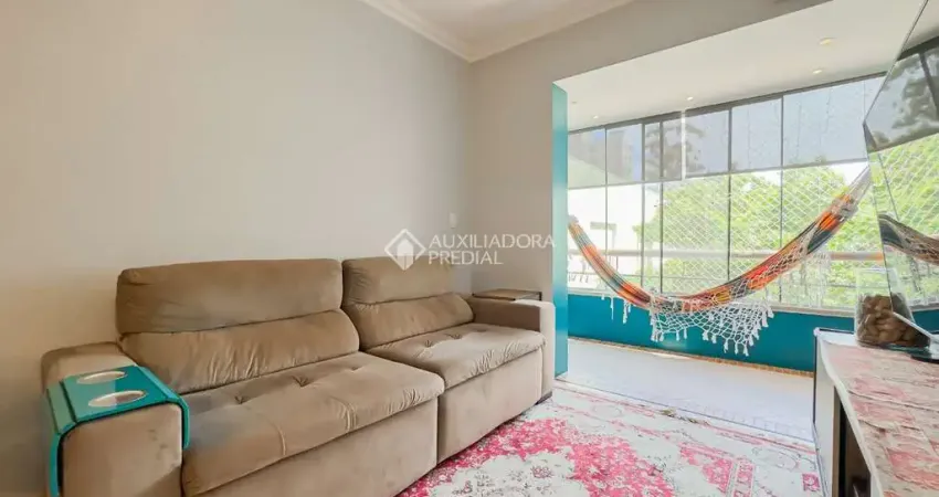 Apartamento com 3 quartos à venda na Rua Comendador Rheingantz, 283, Auxiliadora, Porto Alegre